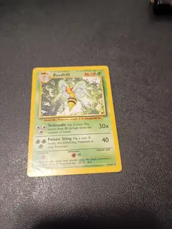 Pokemon TCG Beedrill Card 17/102 - Image 1