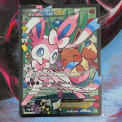 The Pokemon Company Sylveon EX RC32/RC32 Generations RC Holo Eng 170HP - Image 1