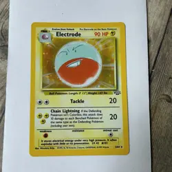 Pokemon Electrode 2/64 Jungle Vintage Holo Rare NM/LP Card - Image 3