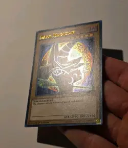 Yugioh Dark Magician YGLD-ENB02 Ultra Rare LP - Image 5