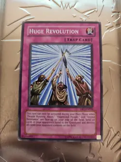 Huge Revolution - DR1-EN096 - Common - Unlimited Edition - YuGiOh - Image 1