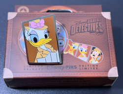 2026 Walt Disney World Parks Daring Detectives Mystery Box Pin Daisy Duck ONLY - Image 1