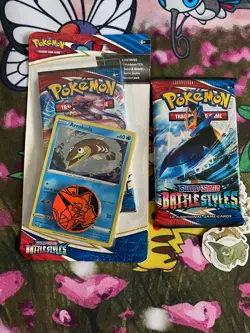 Pokemon TCG ARROKUDA Battle Styles Checklane Blister + Booster Pack - Image 1