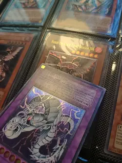 YUGIOH! Cyber Twin Dragon CRV-EN035 Ultimate Rare 1st Edition - Image 4