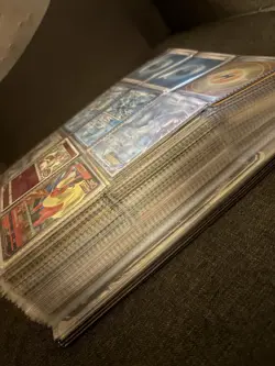 Pokemon TCG Binder Lot/A few hundred(MOSTLY ALL HOLOS) Mix of English/Chin/Jap - Image 1