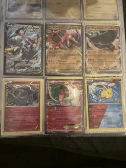Pokemon TCG Binder Lot/A few hundred(MOSTLY ALL HOLOS) Mix of English/Chin/Jap - Image 4