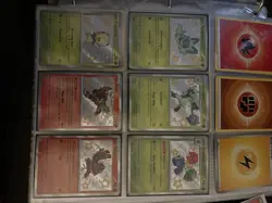 Pokemon TCG Binder Lot/A few hundred(MOSTLY ALL HOLOS) Mix of English/Chin/Jap - Image 5