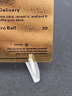 Special Delivery Pikachu Gold Foil Pokemon Card SWSH074 60 HP - Image 4