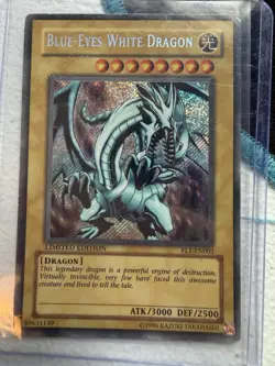 Yugioh Blue-Eyes White Dragon FL1-EN001 Secret Rare Limited Edition MP - Image 1
