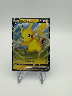 Pikachu V 086/264 Fusion Strike NM Ultra Rare Pokemon Card - Image 1
