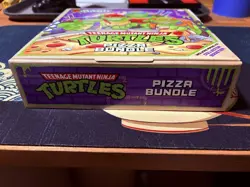 Magic: The Gathering TMNT Pizza Bundle Box - Sealed - Complete - Never Opened - Image 5