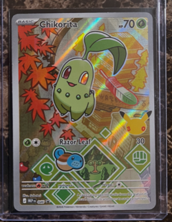 Pokemon First Partner Illustration Series 2: Totodile, Cyndaquil & Chikorita - Image 4