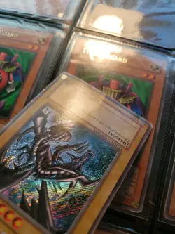 Yu-Gi-Oh! Red-Eyes B. Dragon BPT-005 Secret Rare Vintage Tin - Image 5