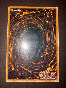 Yu-Gi-Oh! Blue-Eyes Shining Dragon -MOV- Super Rare - Limited Edition DAMAGED! - Image 4