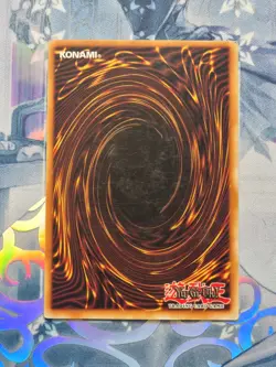 STON-EN050 Hero Medal Rare 1st Edition Lightly Played YuGiOh TCG - Image 3