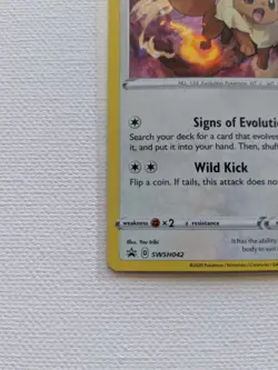 Eevee SWSH042 Holo Promo Sword & Shield Promo Pokemon NM - Image 2