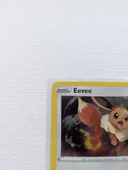 Eevee SWSH042 Holo Promo Sword & Shield Promo Pokemon NM - Image 5