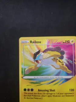 Raikou 050/185 Vivid Voltage NM Holo Foil Amazing Rare Pokemon Card - Image 5