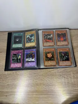 Yu-Gi-Oh Vintage Collection Binder Book Card Holder Yugioh 1996 - With Cards - Image 4