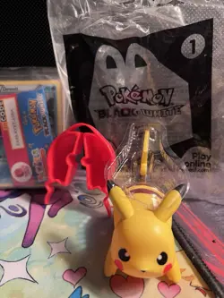 2012 Mcdonald’s Pokemon Happy Meal Toy & Pokemon Card MINT - Image 3