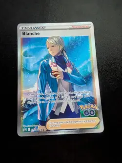 Pokemon TCG Blanche Holo Card SWSH227 Black Star Promo Near Mint - Image 1