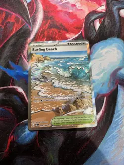 Surfing Beach 114/086 Me04: Chaos Rising Holo - Image 1
