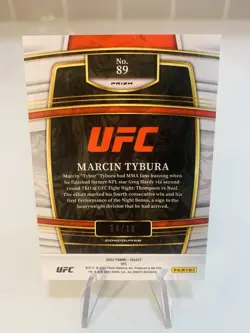 2022 Panini Select UFC Concourse Gold Flash Prizm /10 Marcin Tybura #89 - Image 2
