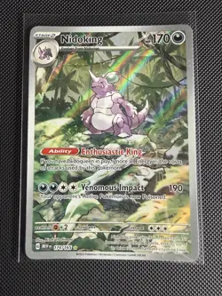Pokemon TCG Nidoking Scarlet and Violet 151 Illustration Rare Card 174/165 - Image 3