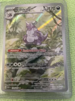 Pokemon TCG Nidoking Scarlet and Violet 151 Illustration Rare Card 174/165 - Image 1