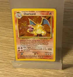 Pokemon TCG Charizard 4/102 Base Set Holo Rare 1999 English HP 120 WOTC - Image 1