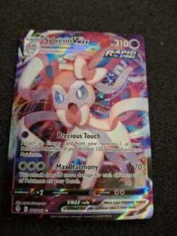 Pokemon TCG Sylveon VMAX 075/203 Evolving Skies Ultra Rare Full Art - Image 1