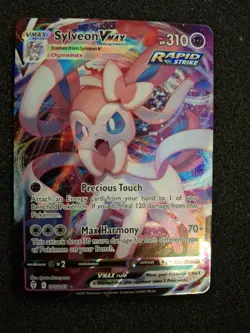 Pokemon TCG Sylveon VMAX 075/203 Evolving Skies Ultra Rare Full Art - Image 2