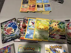 Pokemon Trading Card Collection TCG Over 800 Cards W/ Binders , Guides & Tin - Image 5