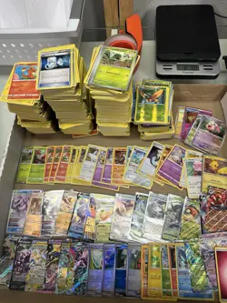 7 lbs of yellow border pokemon cards bulk holos and non + hits ex / v LP-HP - Image 2
