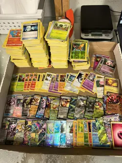 7 lbs of yellow border pokemon cards bulk holos and non + hits ex / v LP-HP - Image 3