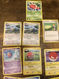 2008 MAJESTIC DAWN Pokemon Cards 17-LOT - Image 5