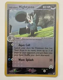 Team Aqua's Mightyena 30/95 Team Magma vs Team Aqua Reverse Holo 2004 English - Image 1