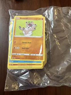 Pokemon card lot - Image 1