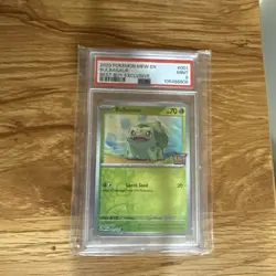 2023 POKEMON MEW EN-151 BEST BUY EXCLUSIVE #001/165 BULBASAUR PSA 9 - Image 2
