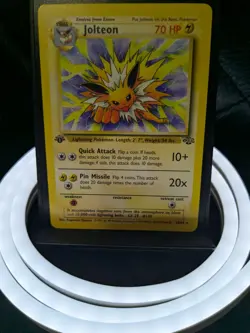 1999 Pokemon Jungle 1st Edition Jolteon #20/64 - Image 1