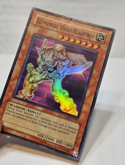 Elemental Hero Bladedge DR04-EN067 Super Rare Yugioh 7666 - Image 4