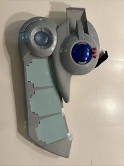 Vintage Yu-Gi-Oh Duel Disk Launcher 2004 Battle City Roleplay Toy Lig Untested - Image 2