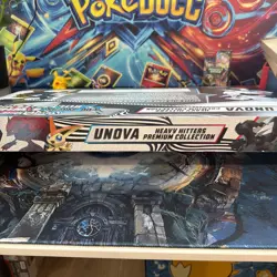 Pokemon TCG Unova Heavy Hitters Premium Collection Black & White Bolt Flare Box - Image 5