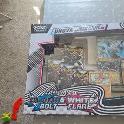 Pokemon TCG Unova Heavy Hitters Premium Collection Black Bolt & White Flare New - Image 2