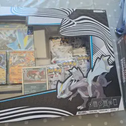 Pokemon TCG Unova Heavy Hitters Premium Collection Black Bolt & White Flare New - Image 4