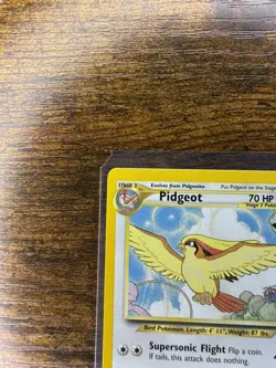 Pidgeot 2/18 Southern Islands Pokemon WOTC 2001 English - Image 5