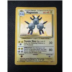 Magneton Base Set 9/102 Holo Rare Unlimited 1999 Wizards Pokemon TCG - Image 1