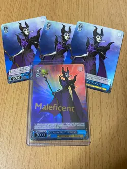 Disney Mirror Warriors Maleficent Holo Weiss Schwarz Trading Card - Image 1