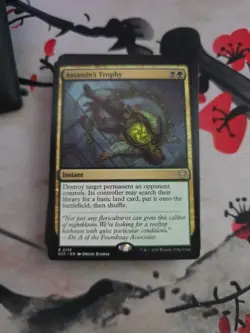 Assassin's Trophy Commander: Lorwyn Eclipsed Regular - Image 1