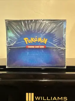 POKEMON GO PREMIER | DECK HOLDER BOX DRAGONITE V STAR COLLECTION FACTORY SEALED - Image 3